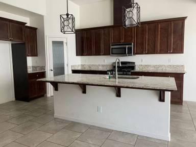 Main picture of 1107 Caddie Loop