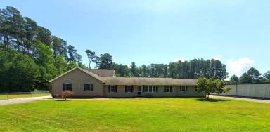 Main picture of 2212 Bypass Rd