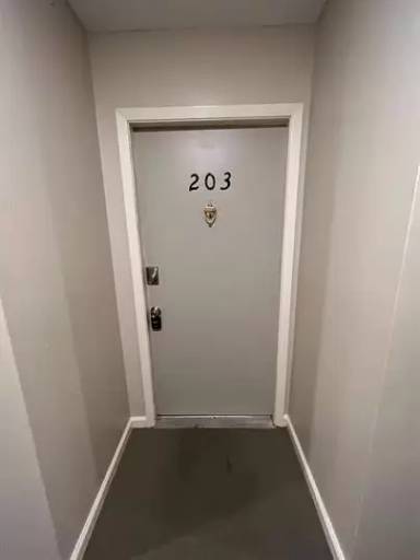 Main picture of 1855 Poplar Woods Cir W