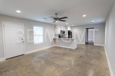 Main picture of 111 Florence Ave