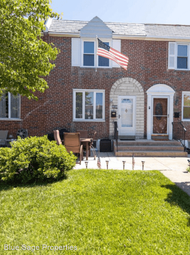 Main picture of 1051 Tremont Dr