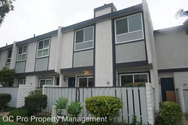 Main picture of 2100 W Palmyra Ave