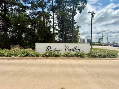 Main picture of Papillon Rd
