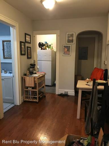 Main picture of 443 Division Ave S