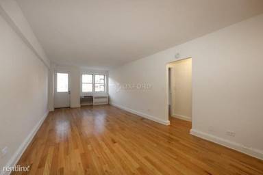 Main picture of 77 W 15th St Apartments