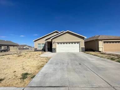 Main picture of 1315 W 21st St
