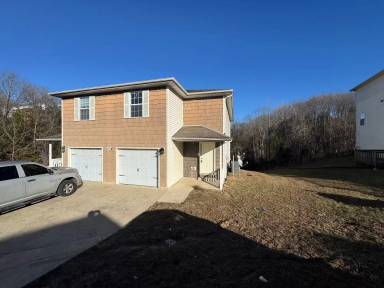Main picture of 20992 Homer St