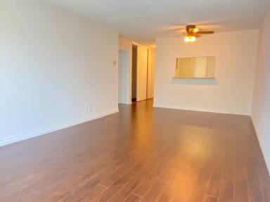 Main picture of 130 S Flores St
