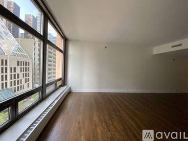 Main picture of 680 Condo