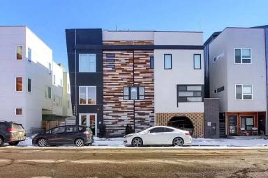Main picture of 3536 Navajo St