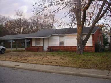 Main picture of 205 Gardendale Dr