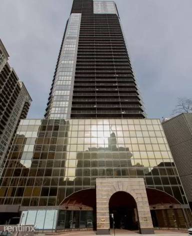 Main picture of 10 E Ontario St Apartments