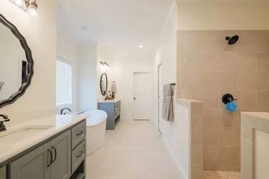 Main picture of 5020 Hatfield Cir