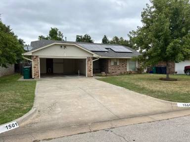 Main picture of 1501 SW 86th St