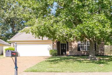 Main picture of 4941 Wemberley Dr