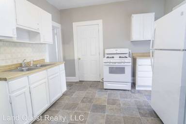 Main picture of 1713 51st Pl