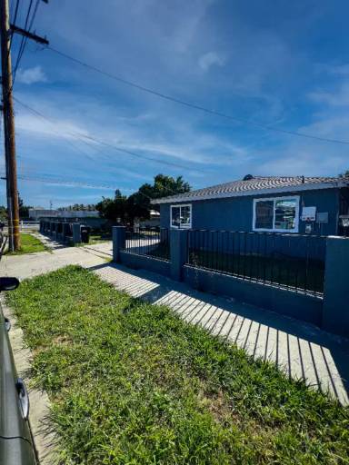 Main picture of 14121 McClure Ave