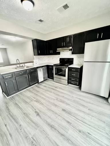 Main picture of 2857 Snow Road, Unit 2