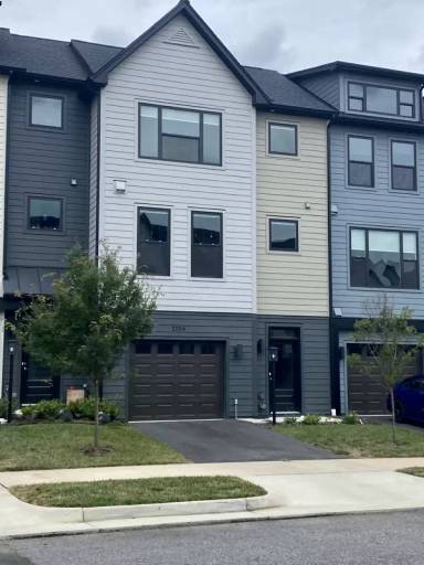 Main picture of 2254 Fowler Cir