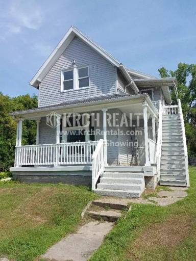 Main picture of 628 Belmont Ave