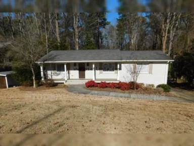 Main picture of 3766 Lake Dr SE