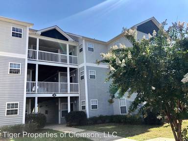 Main picture of 144 University Village Dr