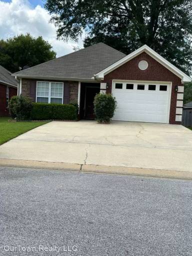 Main picture of 81 Forest Trl