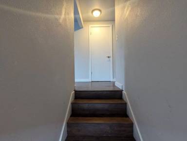 Main picture of 355 NW 50th St