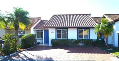 Main picture of 4940 SW 145th Ave