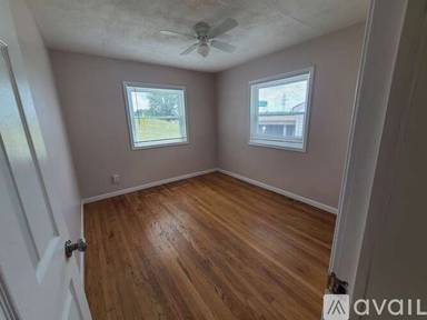 Main picture of 6615 Southwest Ave