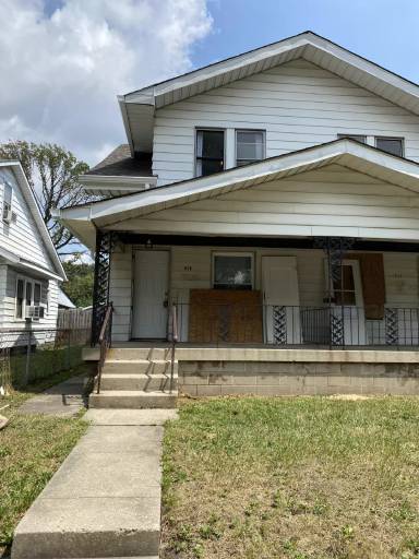Main picture of 611 N Colorado Ave