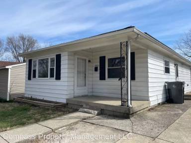 Main picture of 2851 S Randolph St