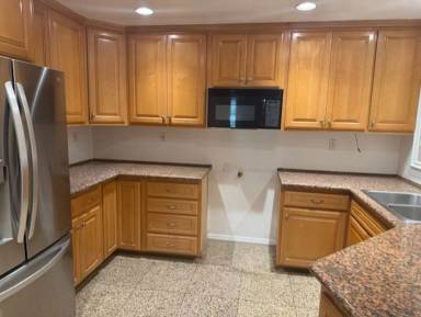 Main picture of 1745 Holly Dr