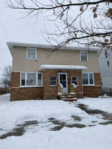 Main picture of 122 Independence St