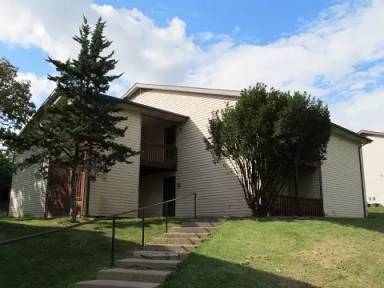 Main picture of 100 N Keene St