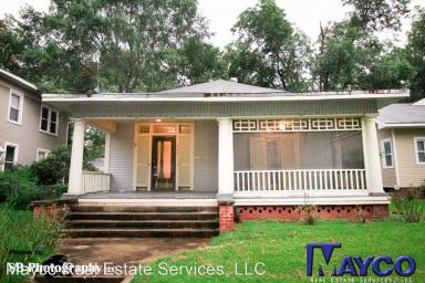 Main picture of 832 Linden St