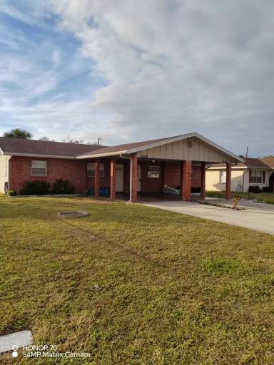 Main picture of 5628 23rd St W