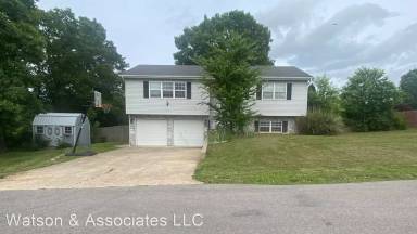 Main picture of 19746 Sugar Ln