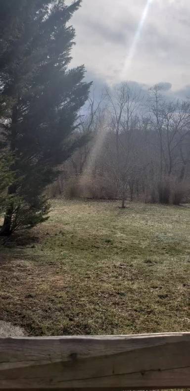 Main picture of 149 E Main St