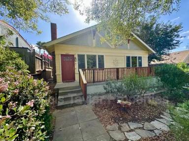 Main picture of 441 E 7th Ave