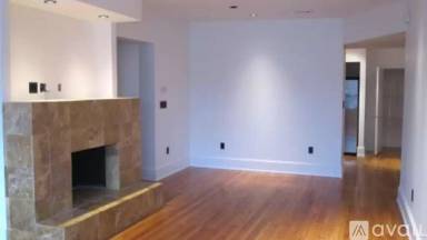 Main picture of 560 Hepburn St