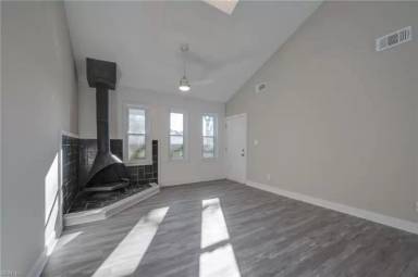 Main picture of 4513 Lookout Rd