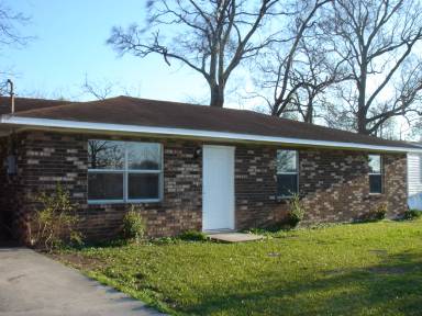 Main picture of 1009 W Berard Dr