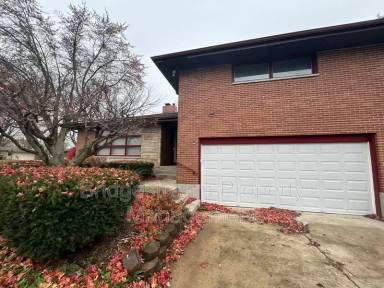 Main picture of 7201 McKenna Pl