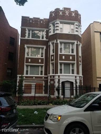 Main picture of 7745 S Essex Ave