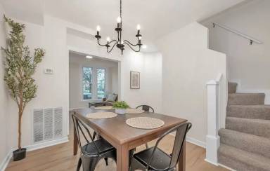 Main picture of 206 Dill Ave