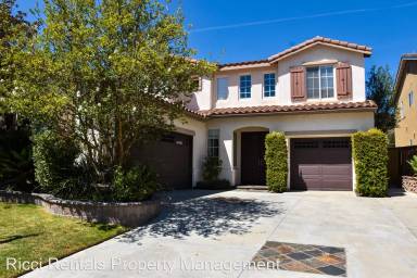 Main picture of 5839 E Sandstone Ct