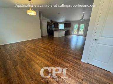 Main picture of 655 Chapman Rd