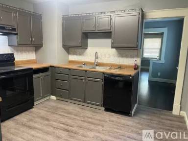 Main picture of 1222 N Spring St