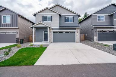 Main picture of 4906 NE 23rd Ct